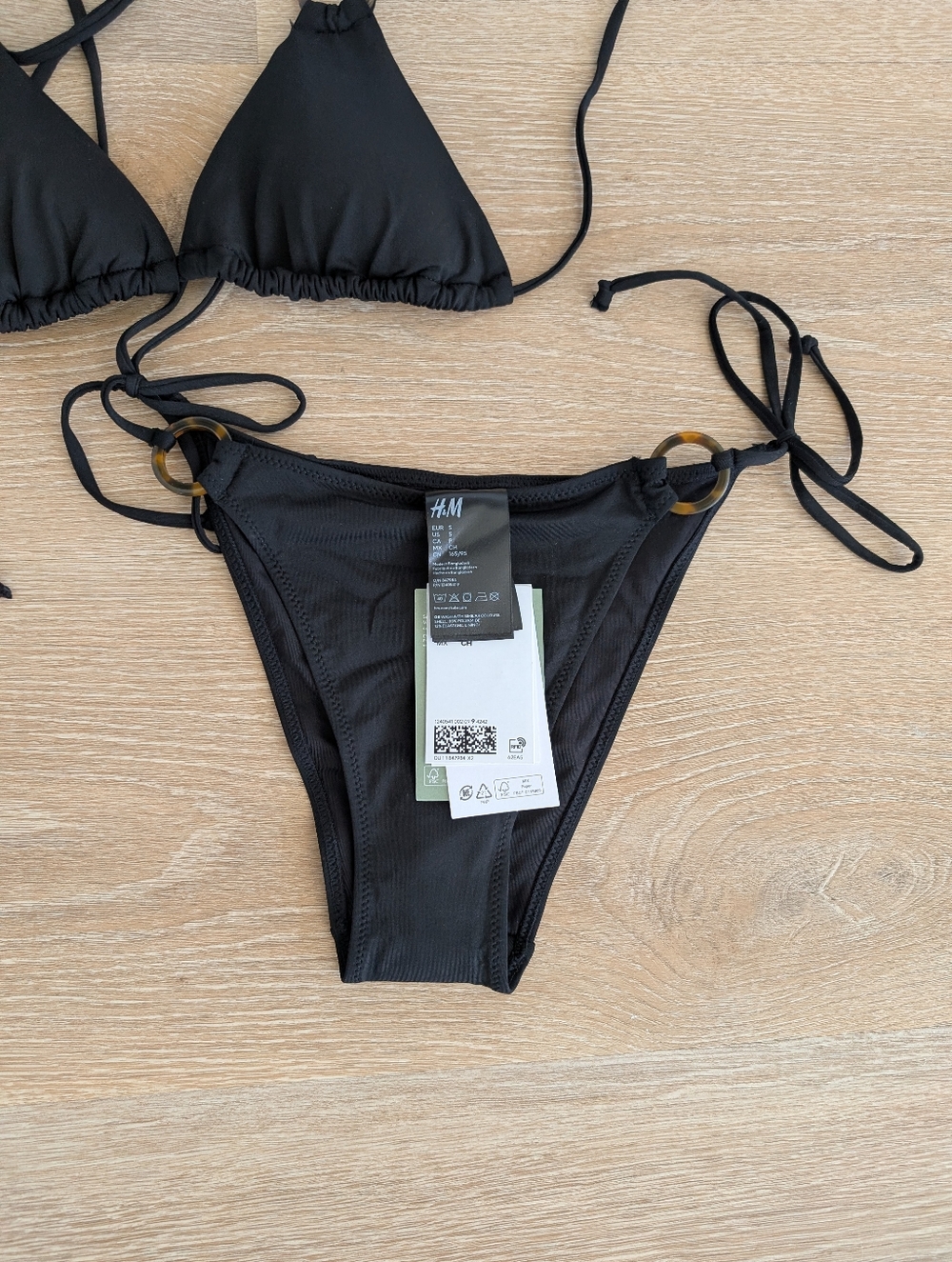 *NWT* H&M Black Triangle Bikini Set - Small Top & Bottom - Picture 2 of 4
